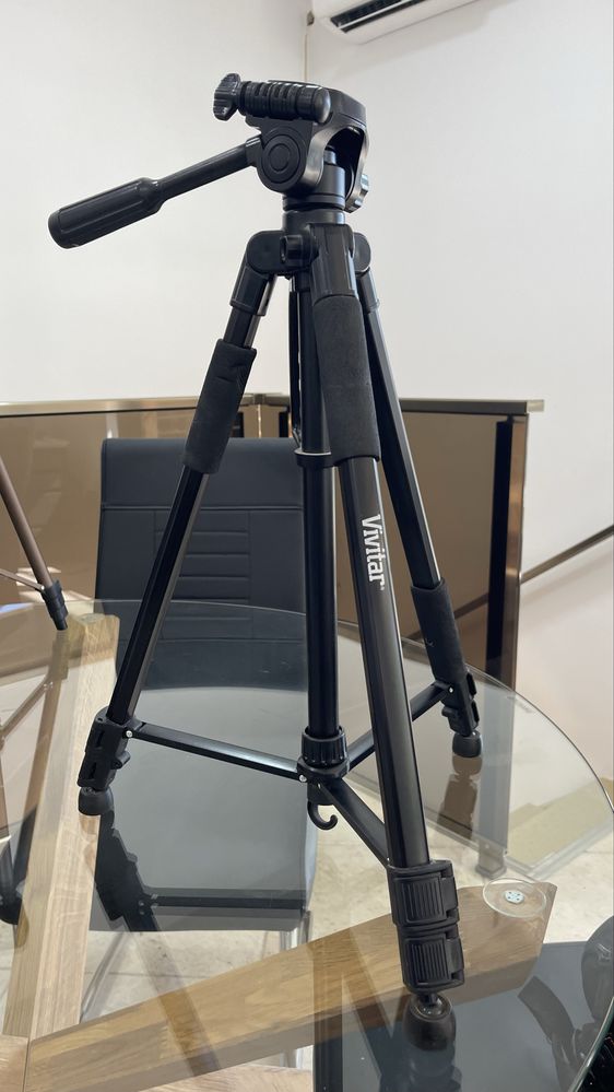 Canon За Снимки и Видеа