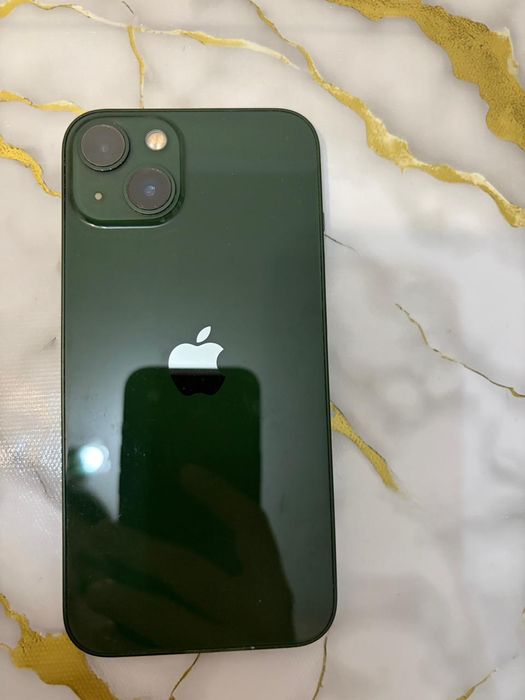 Продам айфон 13 !