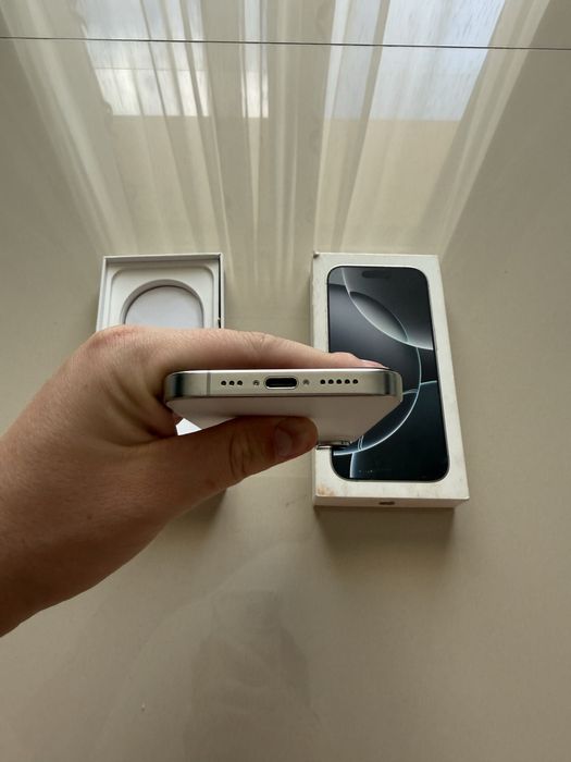 Iphone 16 pro de 128 gb