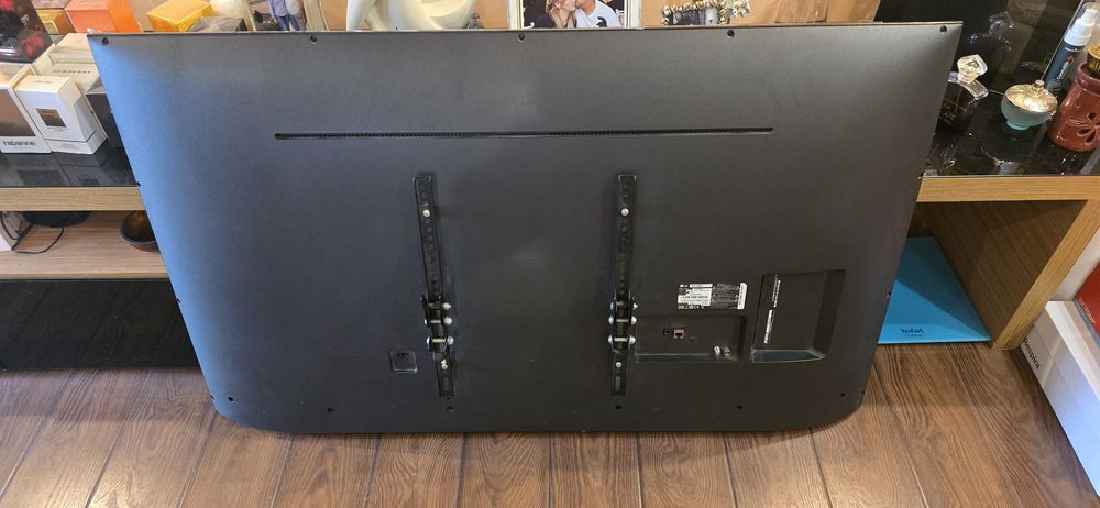 TV Smart LG 55'' -diagonala 138cm. - display spart.