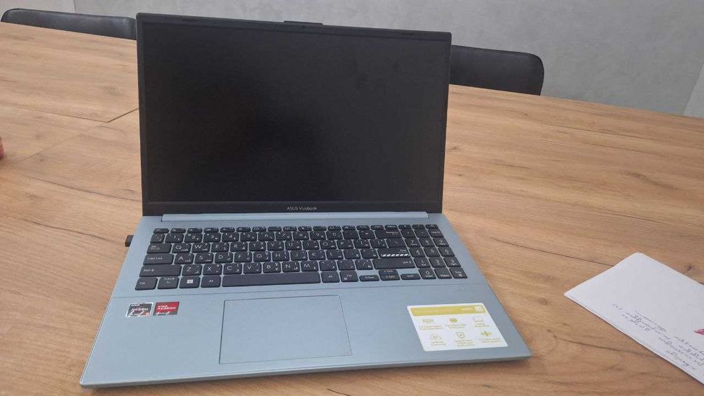 Срочно продается Ноутбук Ryzen идеальном состоянии