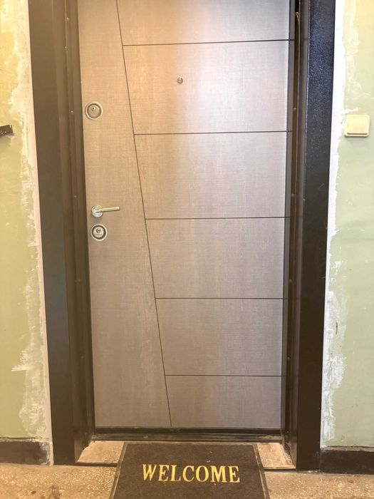 Продава 2-стаен апартамент в кв. Дружба 1