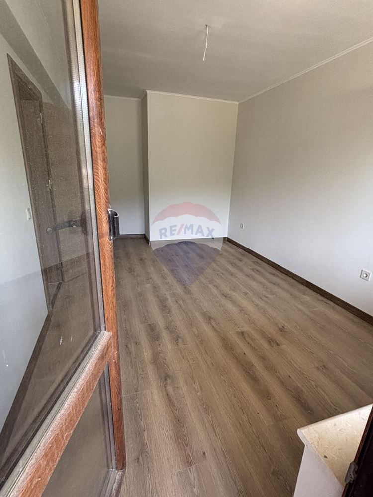 Двустаен апартамент в кв. Виница, М3989