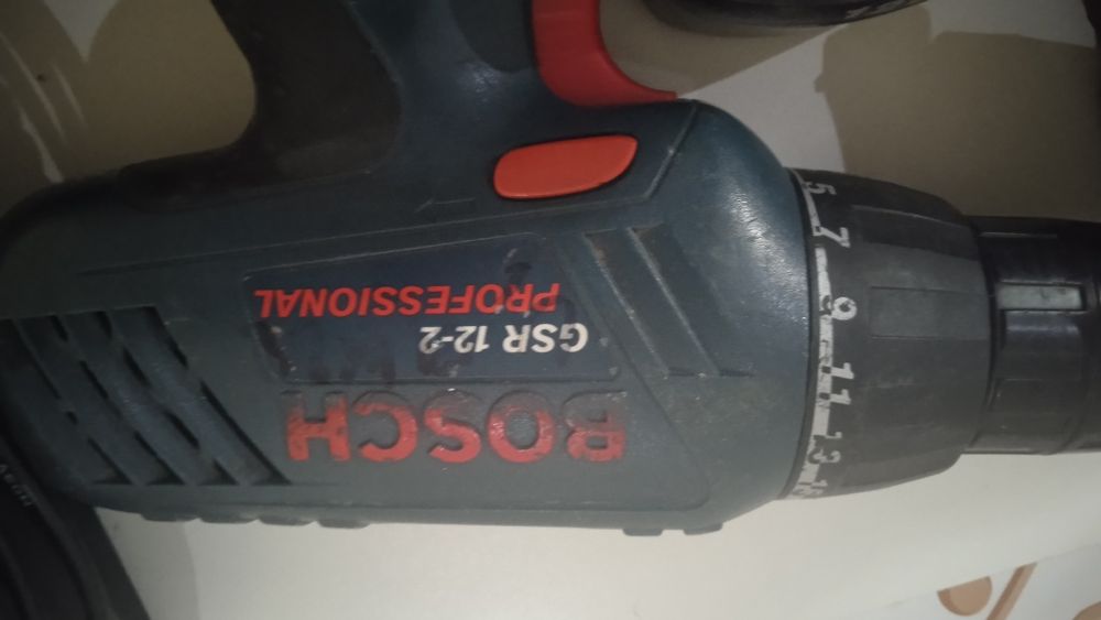 Шуруповерт Bosch