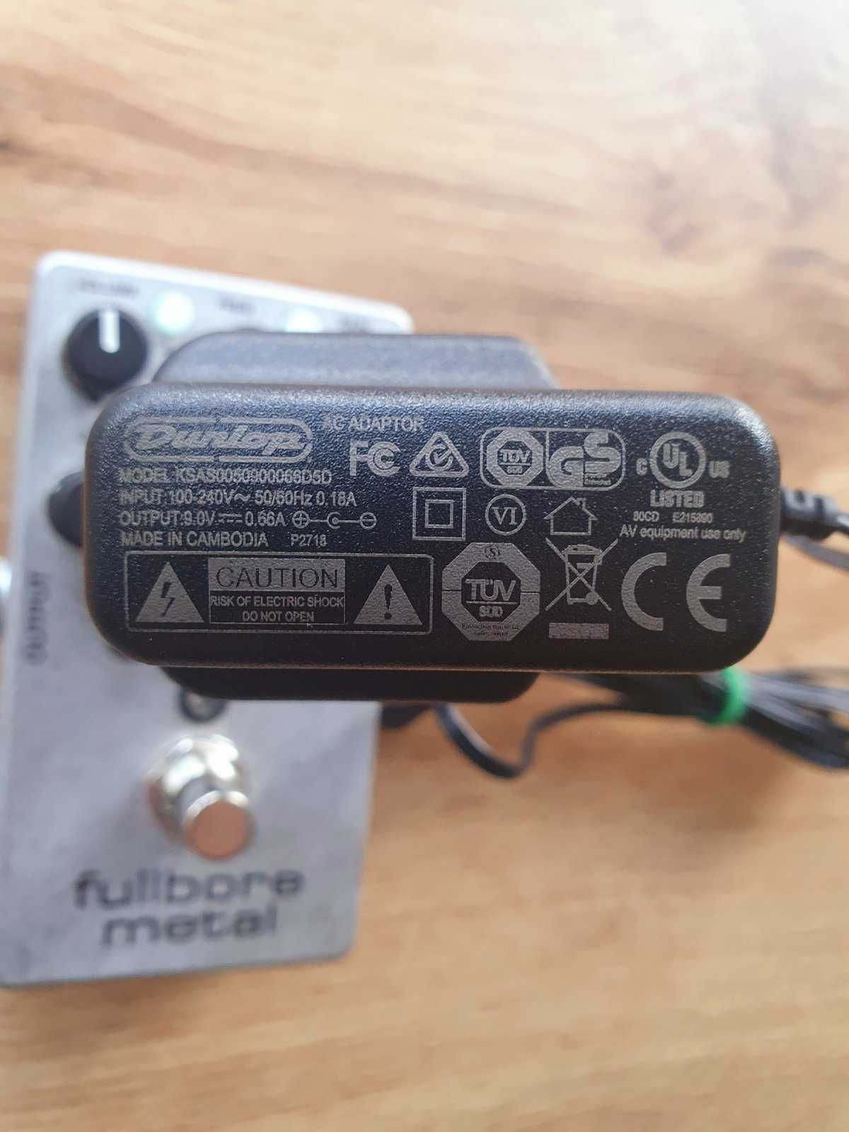 MXR M116 Fullbore Metal китар ефект и Dunlop адаптер