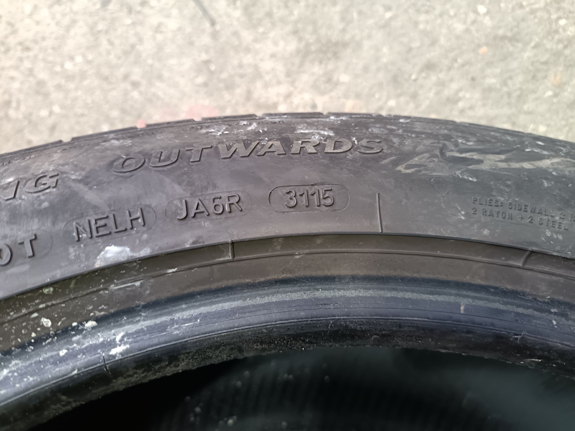 Anvelope vara 255 50 19 goodyear runflat 2015 5.5mm