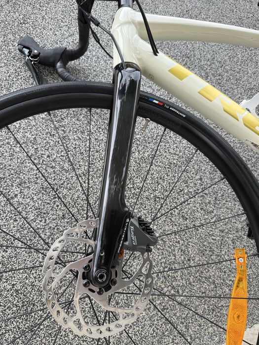 TREK DOMANE AL4 Gen 4 ERA White Шосеен велосипед 2024г. ПЕРФЕКТЕН