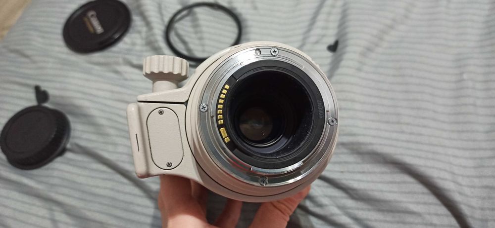 Vand obiectiv Canon EF 100-400 L ISM cu autofocusul defect