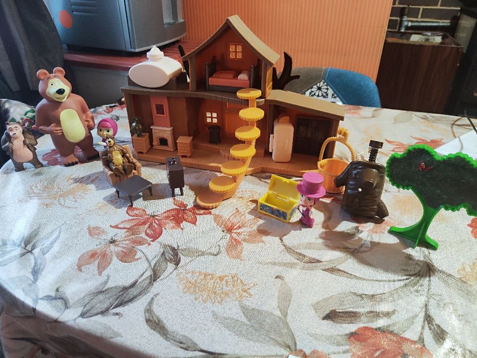 Къща на Маша и мечока