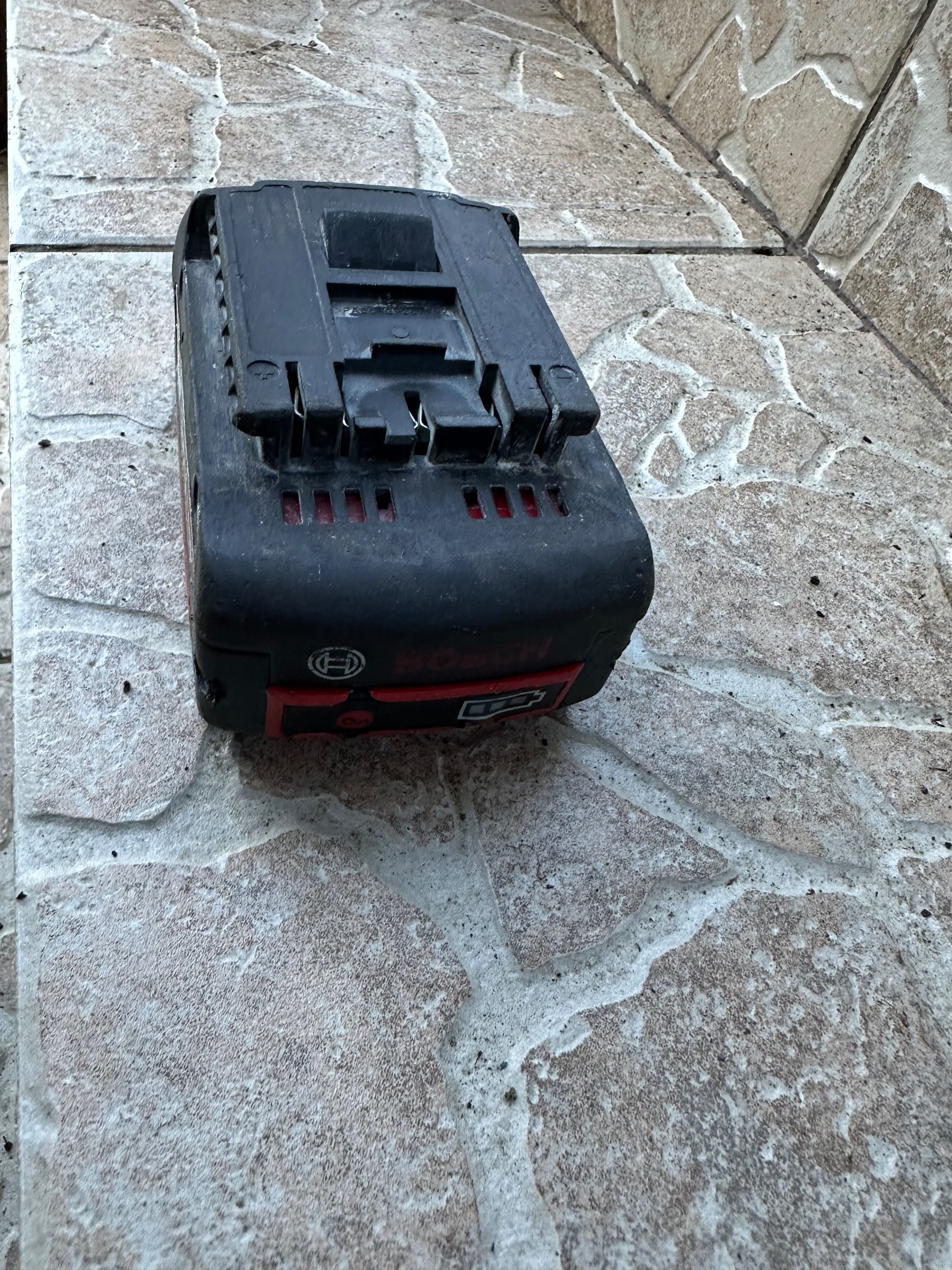 Baterie filetanta originală Bosh 18v