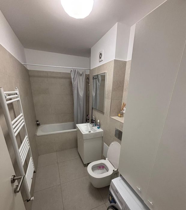 Cazare în Regim Hotelier-Apart. 1-3 cam. Coresi/Avantgarden/Bartolomeu