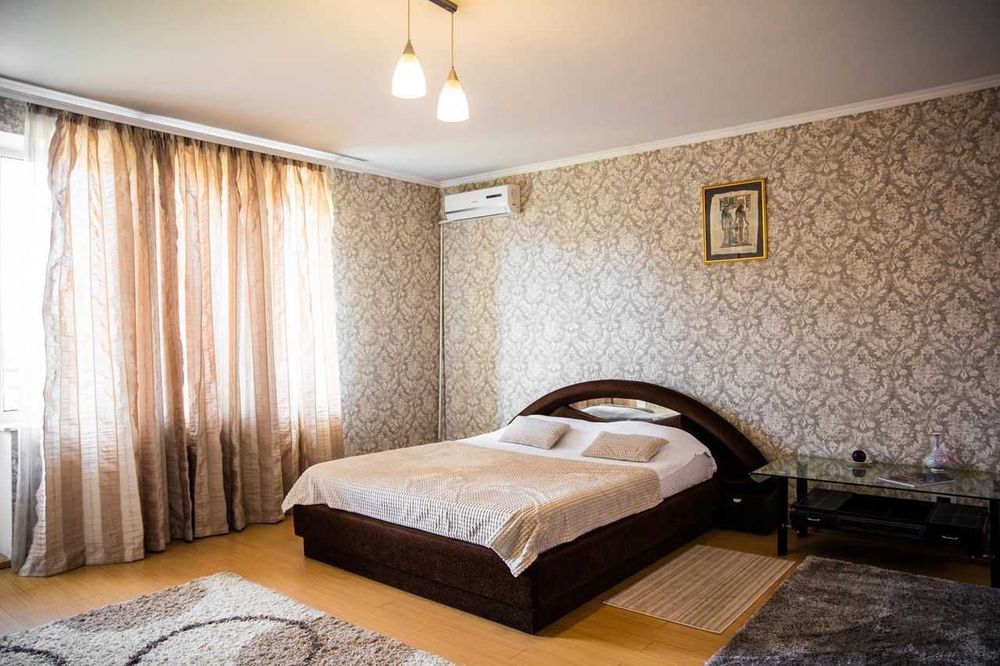 Едностаен имот в Център - НДК