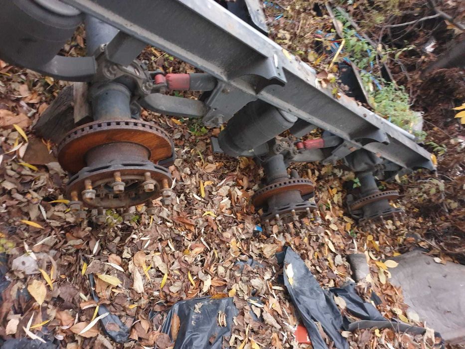 Sasiu intreg cu acte, înmatriculat, SCHMITZ 2012 pt recarosare/rulare