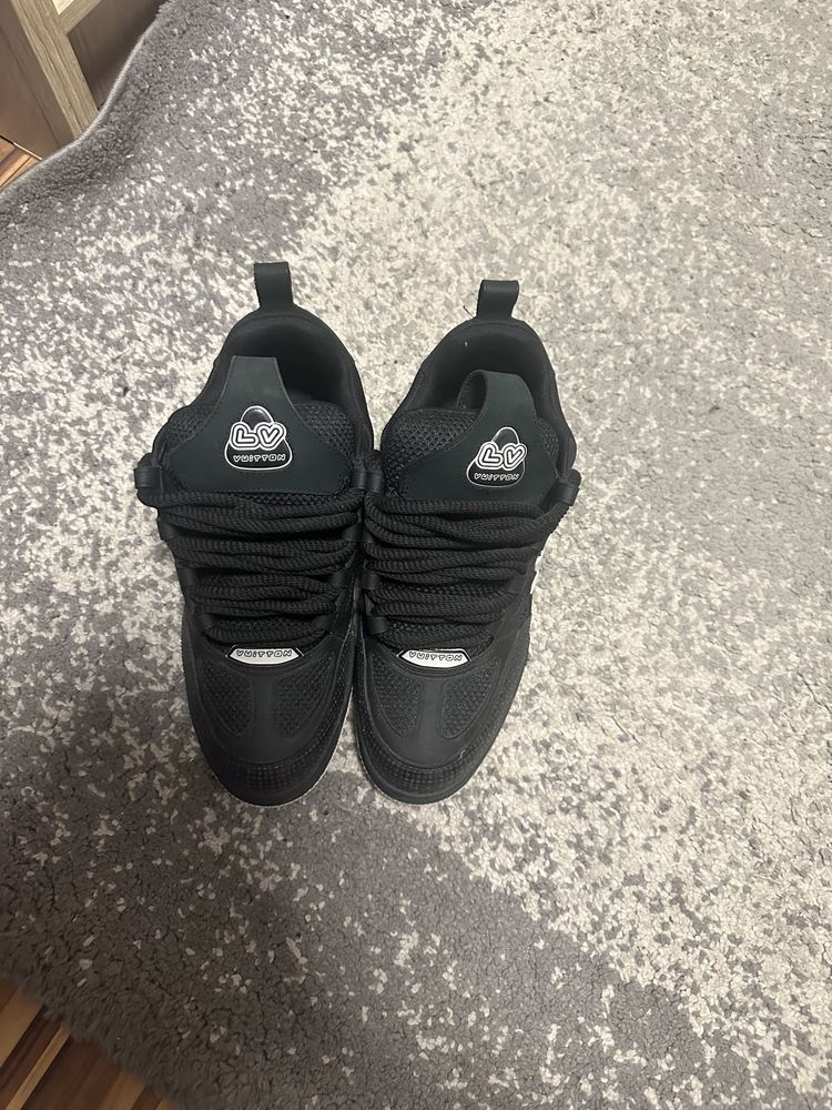 Vand louis vuitton skate
