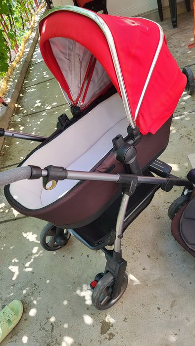 Vând căruț ,cantar, leagăn