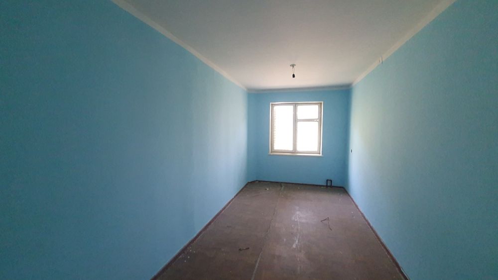 Lazzat bozorcha oldidan 4 etaj  4 xonalik kv ijaraga beriladi.