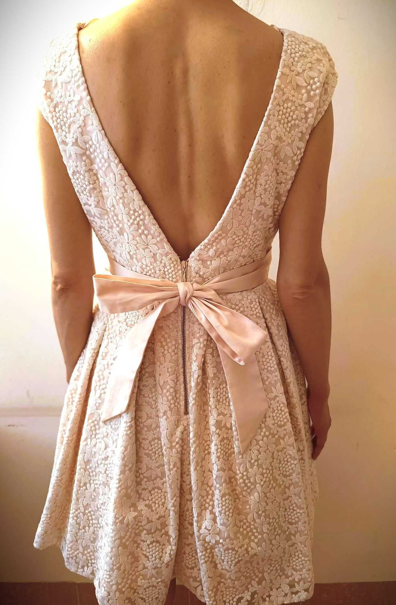 Rochie roz eleganta NOUA nepurtata cu eticheta