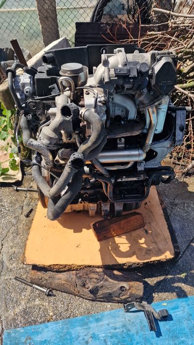 Motor 1.9 BLS  105cp