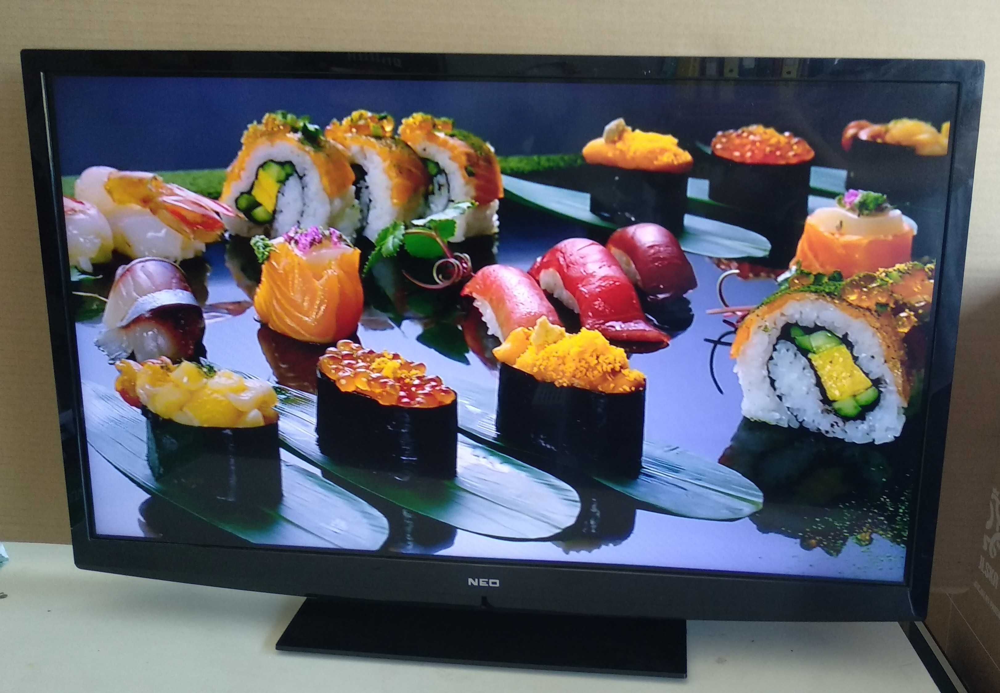 Телевизор NEO 32 инча HD LED
