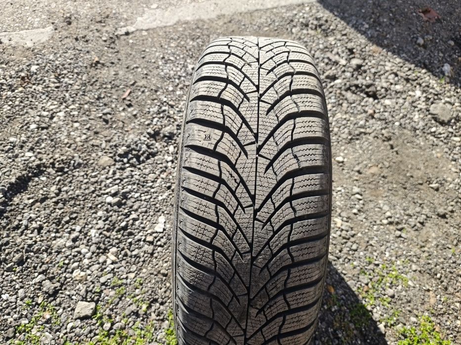 зимни гуми 185х65х15 Kumho