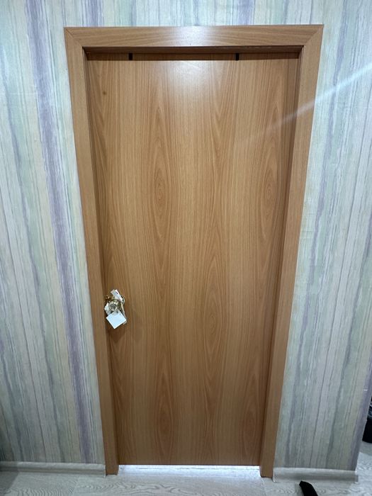 Продам дверь межкомнатную