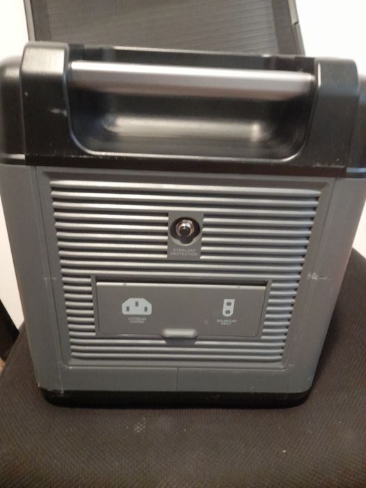 Statie de alimentare portabila QUKITEL P2001 Plus,,generator solar