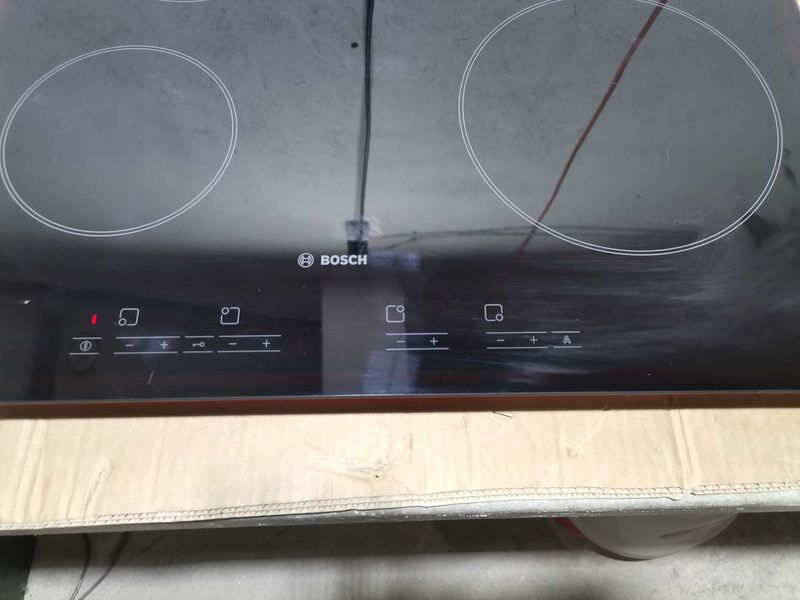 Плот за вграждане Bosch 6600 W