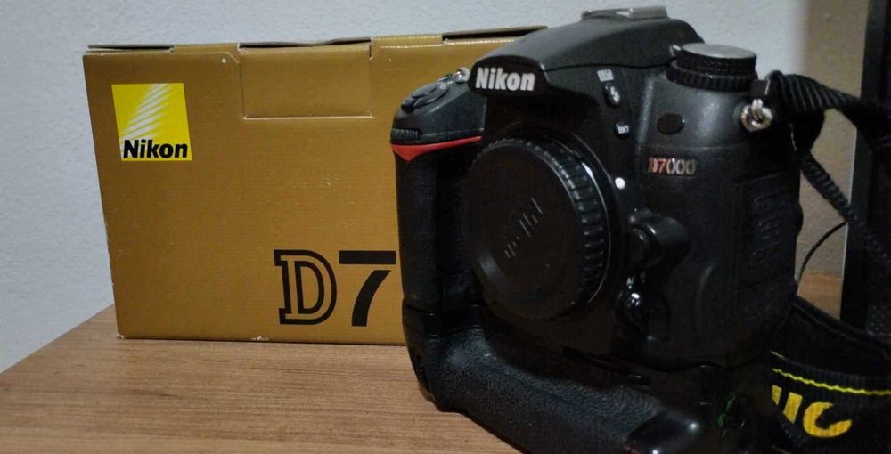 Nikon d7000 + grip dedicat