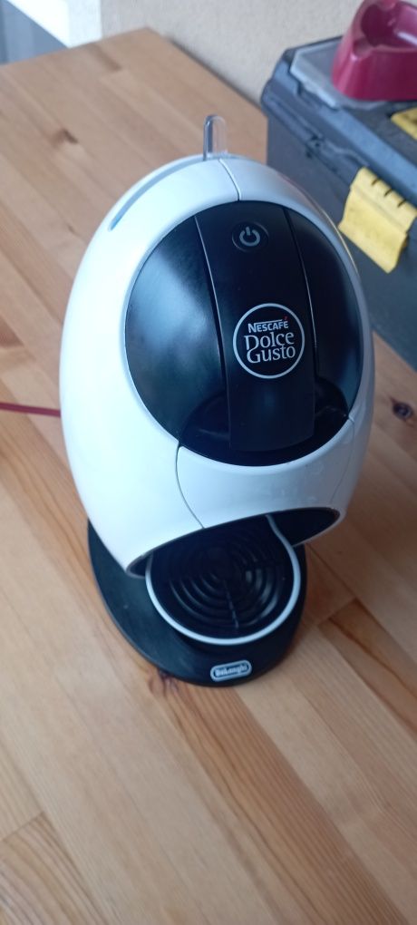 Кафемашина Nescafe Dolce Gusto Delonghi за части