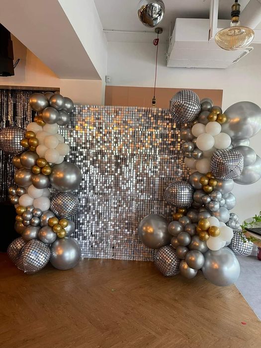 Panou cu paiete si baloane - decor Shimmer Sequin wall si baloane