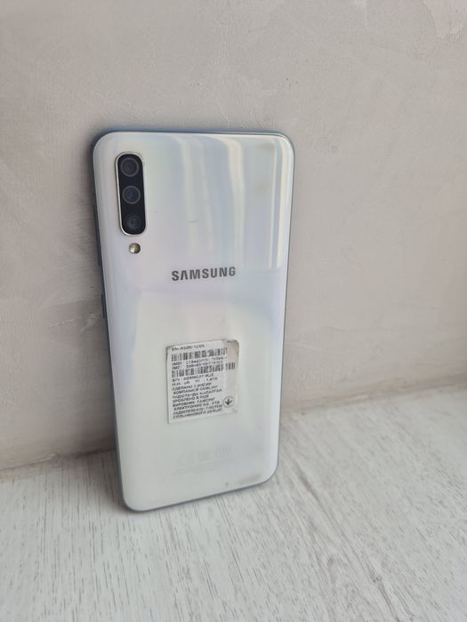 Samsung Galaxy A50