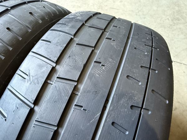 325/35/22//285/40/22 PIRELLI TROFEO Lamborghini Urus