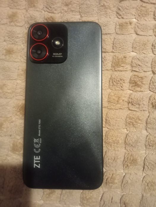 Продам телефон ZTE