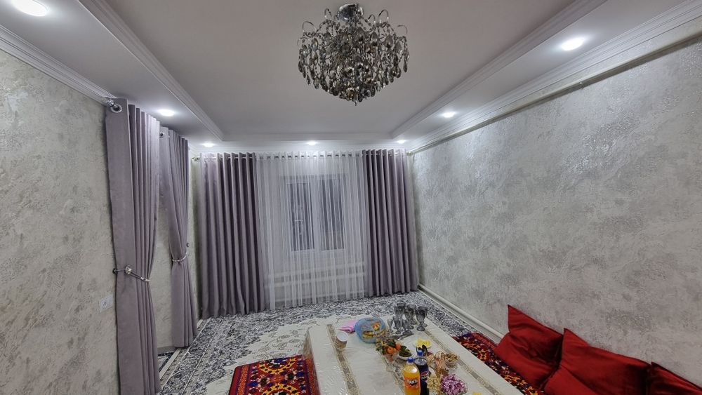 Yangi o'zbekiston trrasani bo'yida 8 sotok uy sotiladi