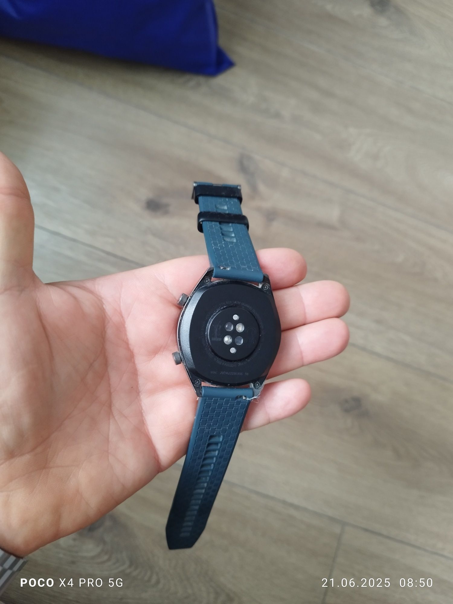 Часовник Huawei Gt