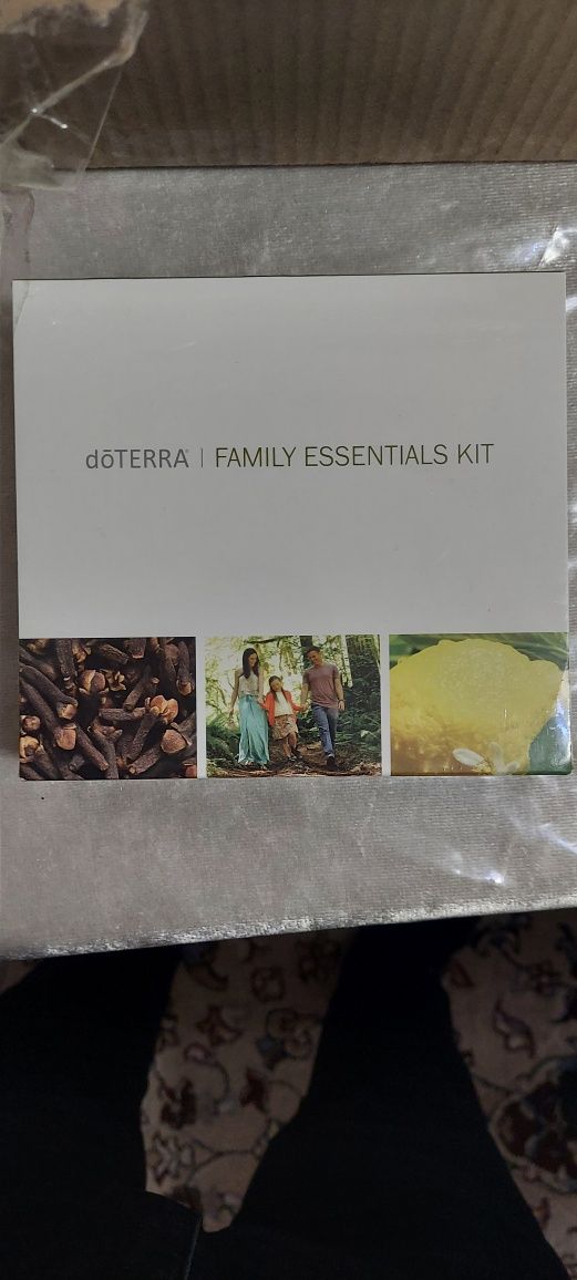 Doterra Diffuser + Family Essentials Kit