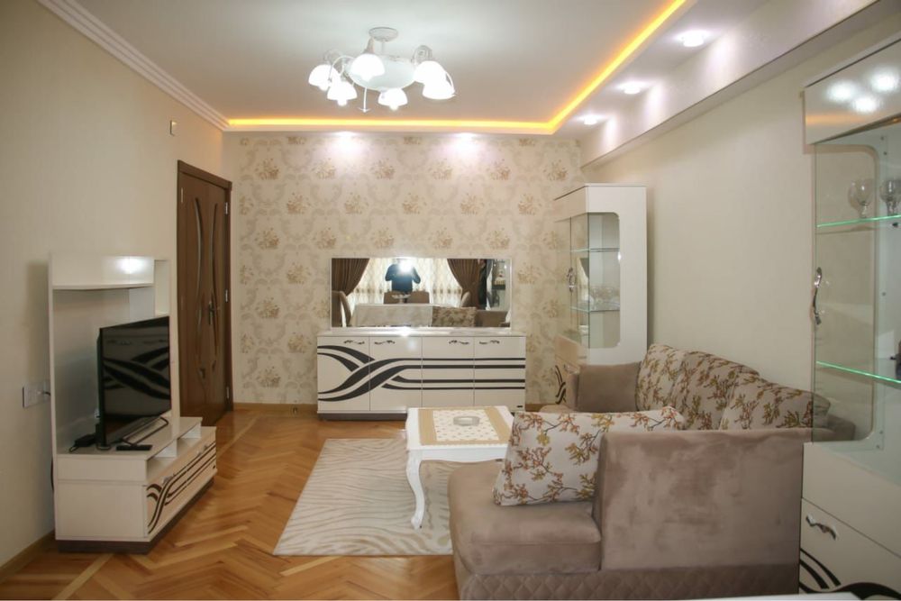 Сдаётся кв Чарх Камолон Новза Масжид 2/2/5 ро-н Чиланзарский !! 234