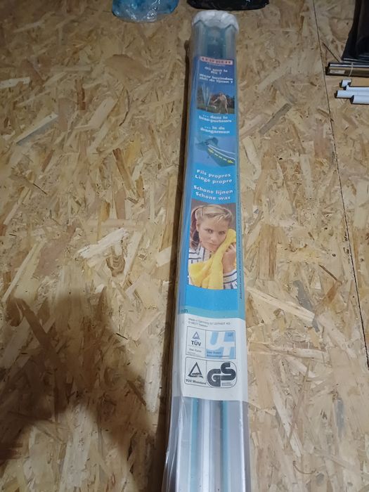 Uscator de haine tip umbrela Leifheit nou