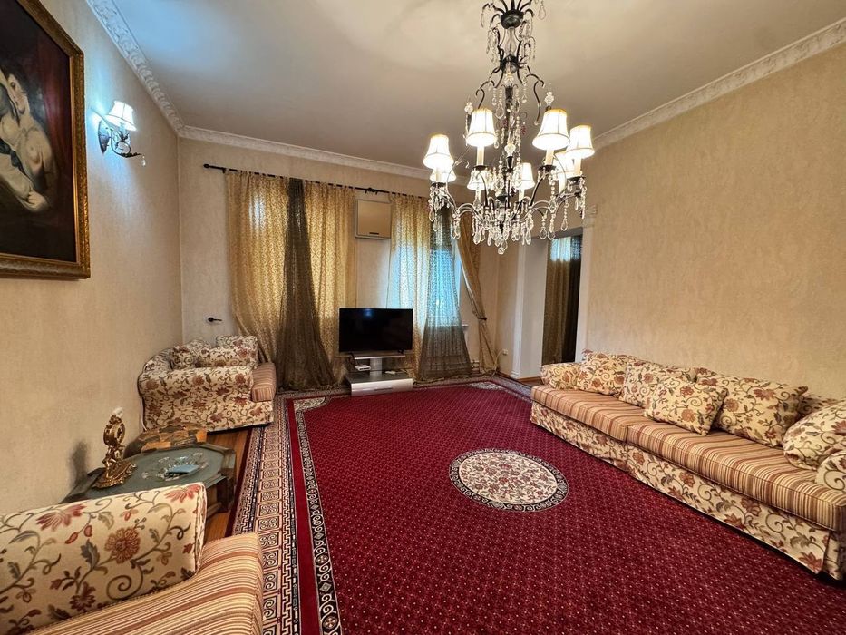 Продается дом! Улица Никитина, М. Улугбекский район 
Мирзо-Улугбекский