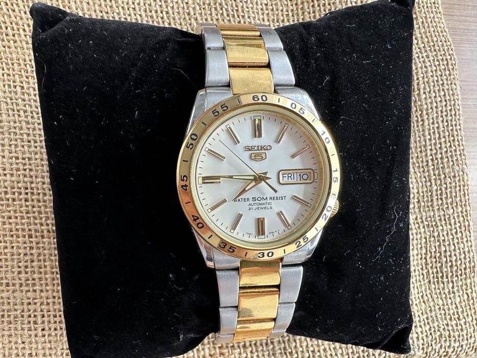 Seiko 5 automatic DayDate two tone bratara completa