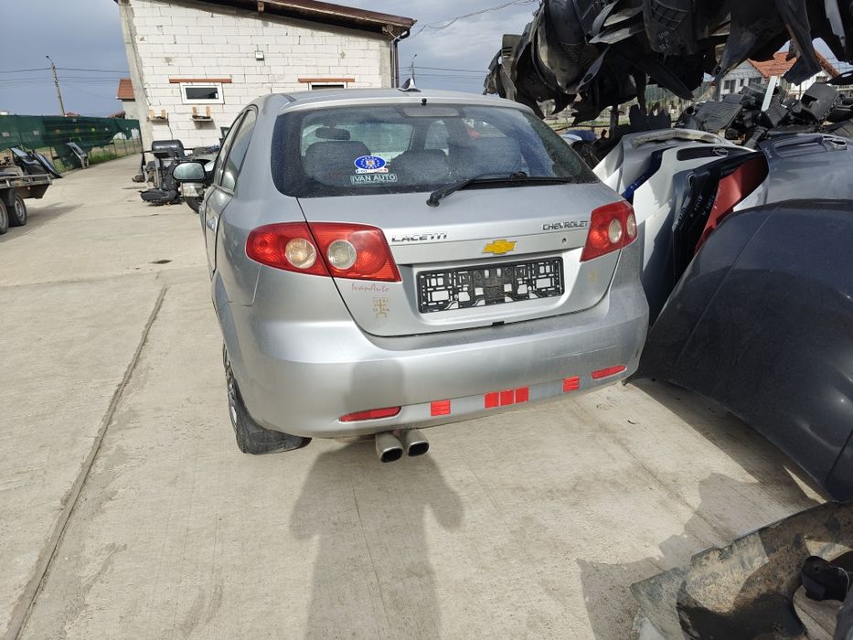 Vindem piese rezultate din dezmembrarea unui Chevrolet Lacetti