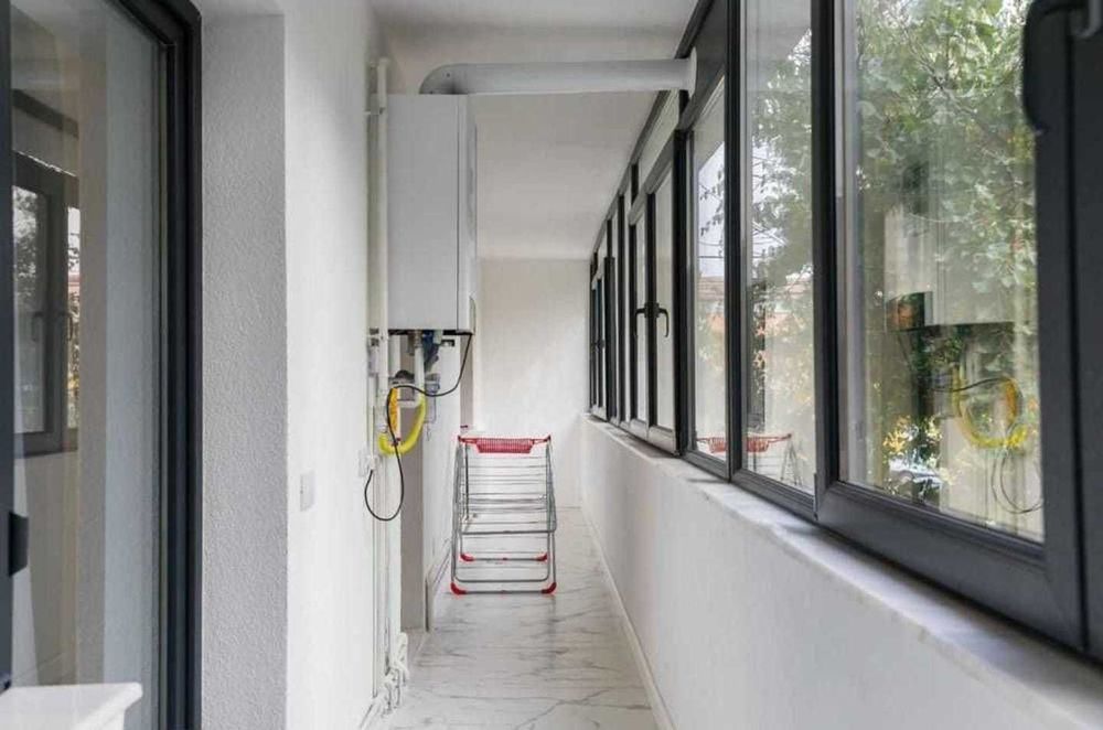 Apartament renovat Niela Craiovita
