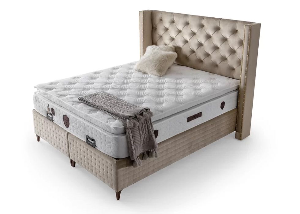 Тапицирано легло Grande
