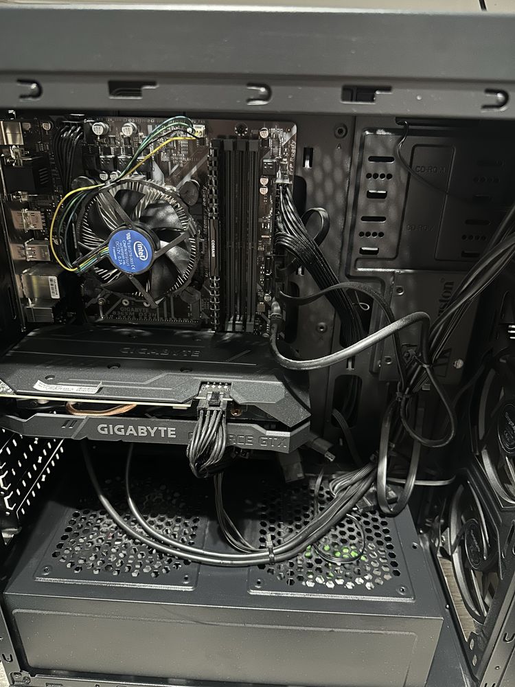 PC de Gaming i5-9400F GTX 1660