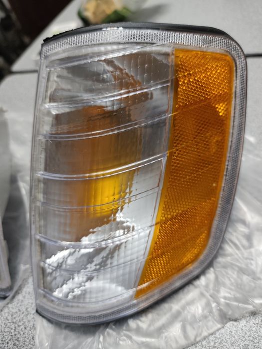 Мигачи Мерцедес W124 American Style