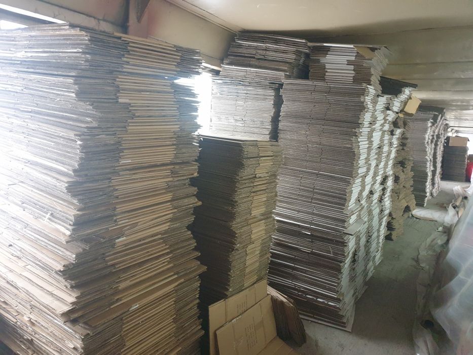 Cutii carton pt mutari/depozitare/colete, f.f.ieftine