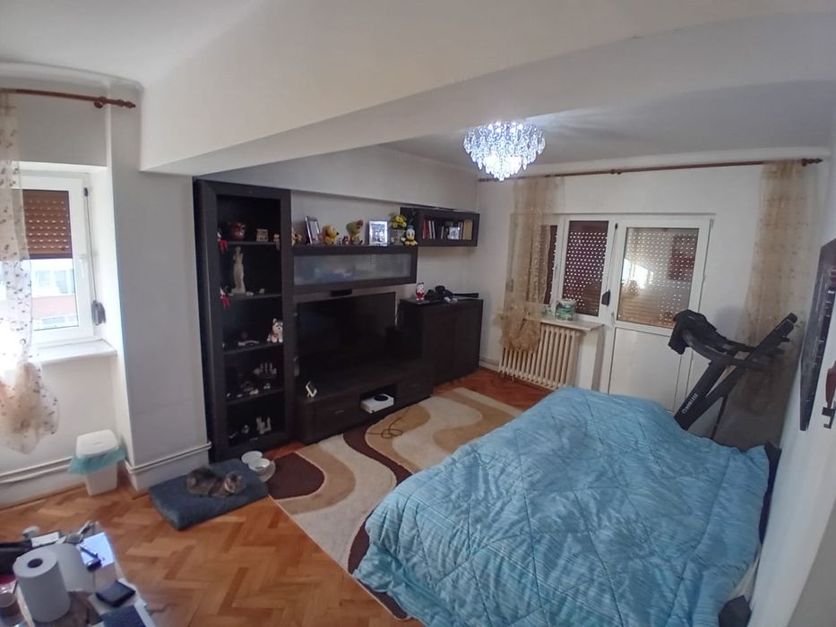 Închiriez Apartament 2 Camere