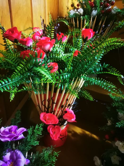 Ornament coș cu flori