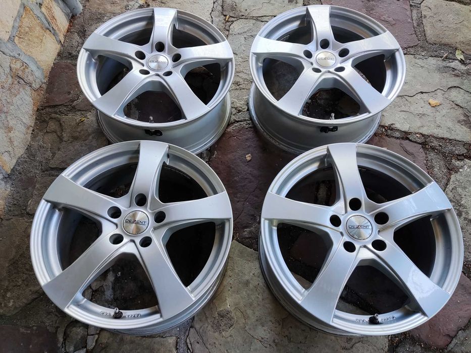 Toyota 17 цола 5х114,3 лети джанти марка Dezent за Тойота 5x114,3