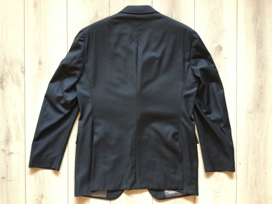 НОВО 100 % оригинално черно сако BOGLIOLI размер 54 / XL от Италия